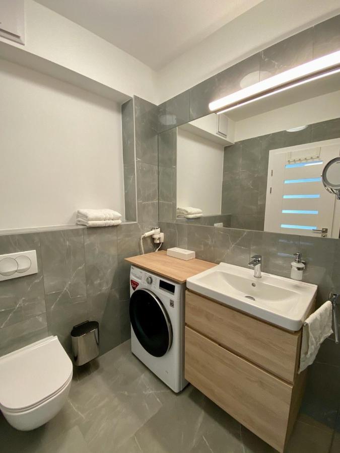 Spa Residence Carbona Apartman 104 เฮวิซ ภายนอก รูปภาพ