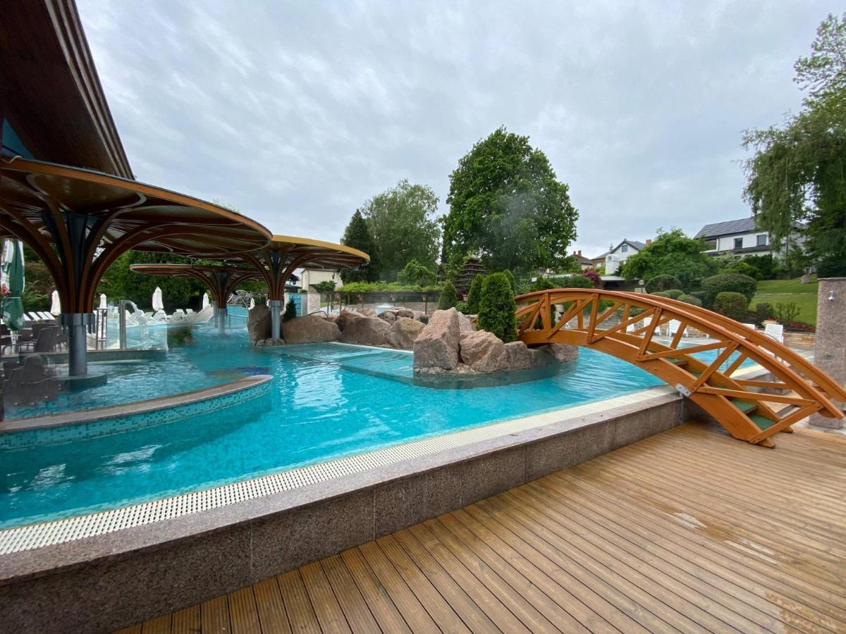 Spa Residence Carbona Apartman 104 เฮวิซ ภายนอก รูปภาพ