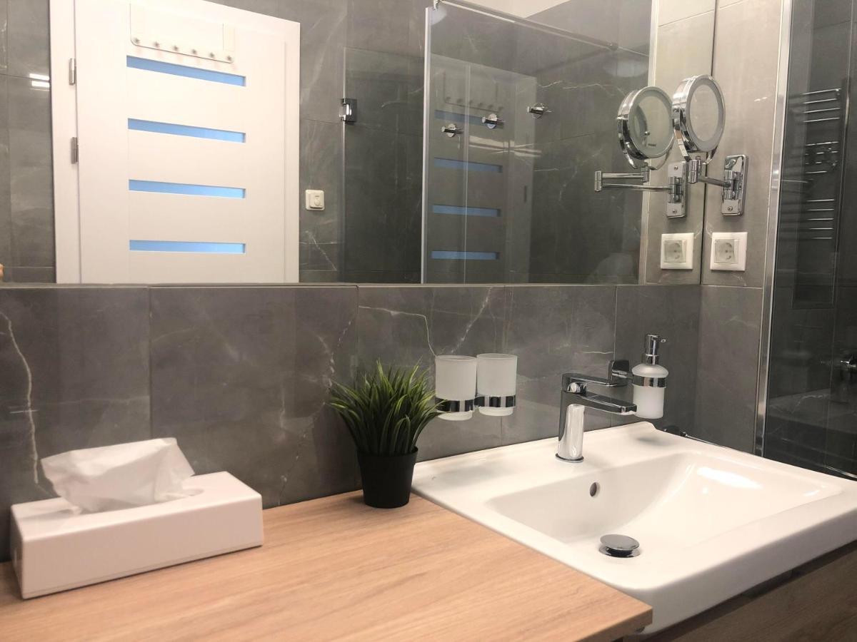 Spa Residence Carbona Apartman 104 เฮวิซ ภายนอก รูปภาพ