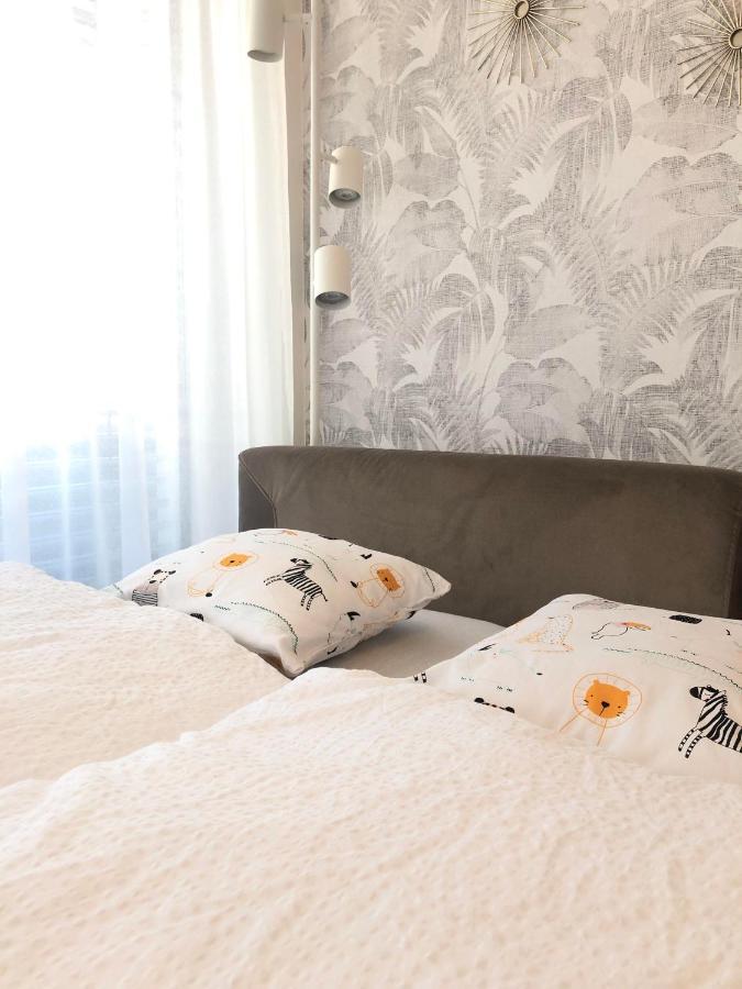 Spa Residence Carbona Apartman 104 เฮวิซ ภายนอก รูปภาพ